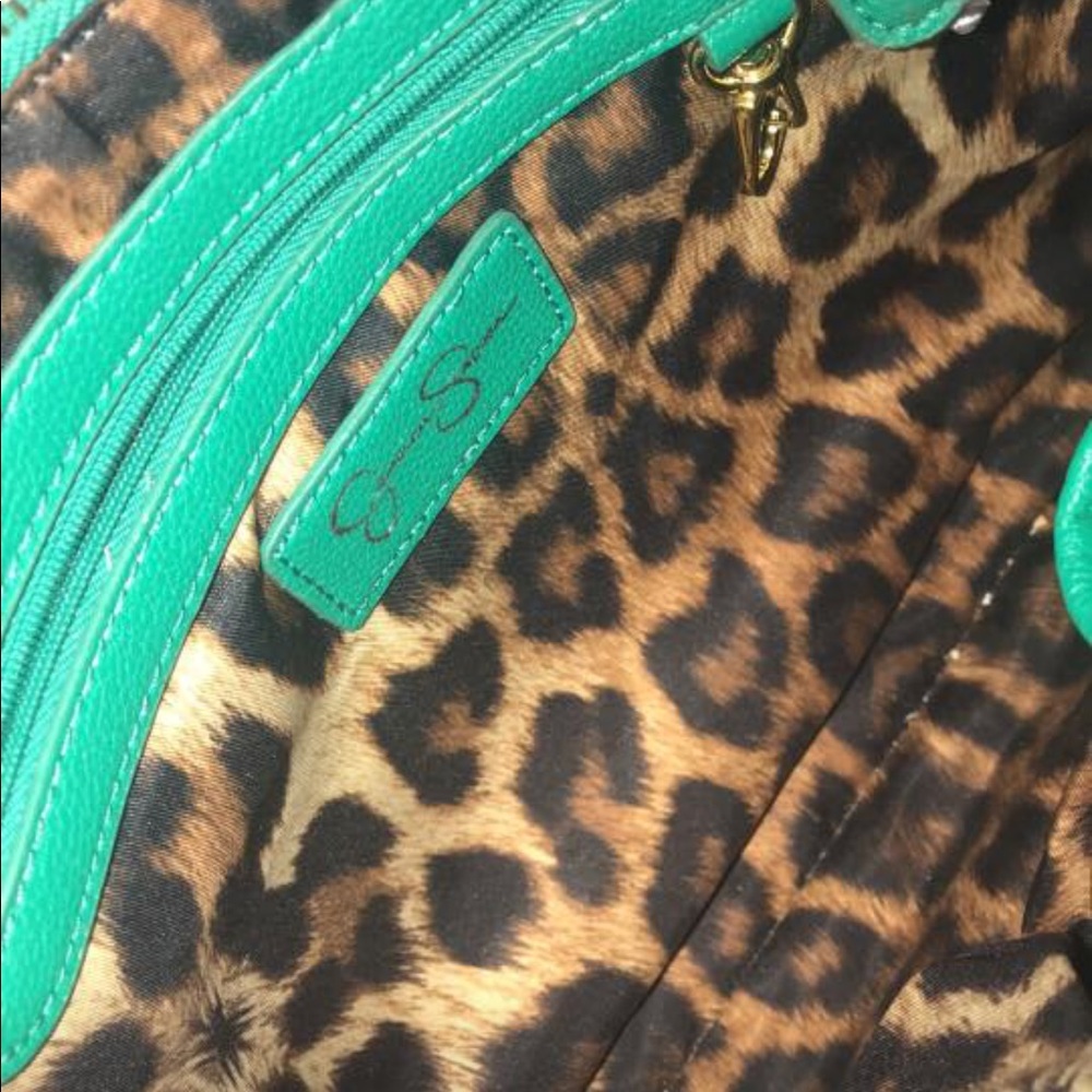 Crossbody purse